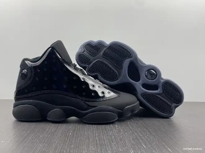 Gown Cap Air and Jordan 414571-012 Retro 13 0626